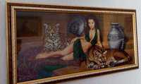 Картина вышитая чешским бисером "Девушка и тигры".
