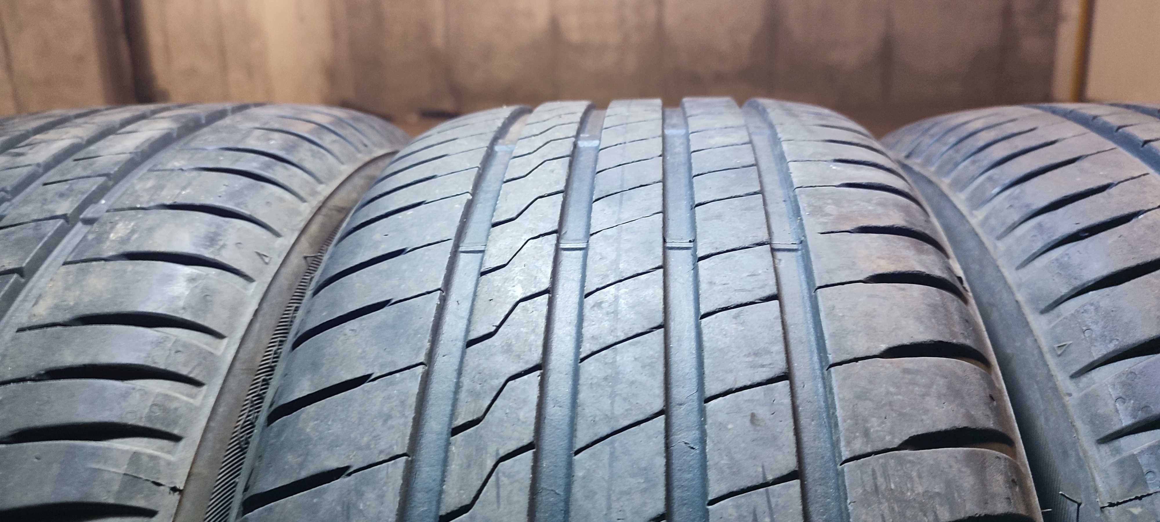 Letnie Opony  Firestone  225/45  R17  91Y   z  2022 miesiąc 8 i 9