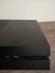 PlayStation 4 com 2 comandos