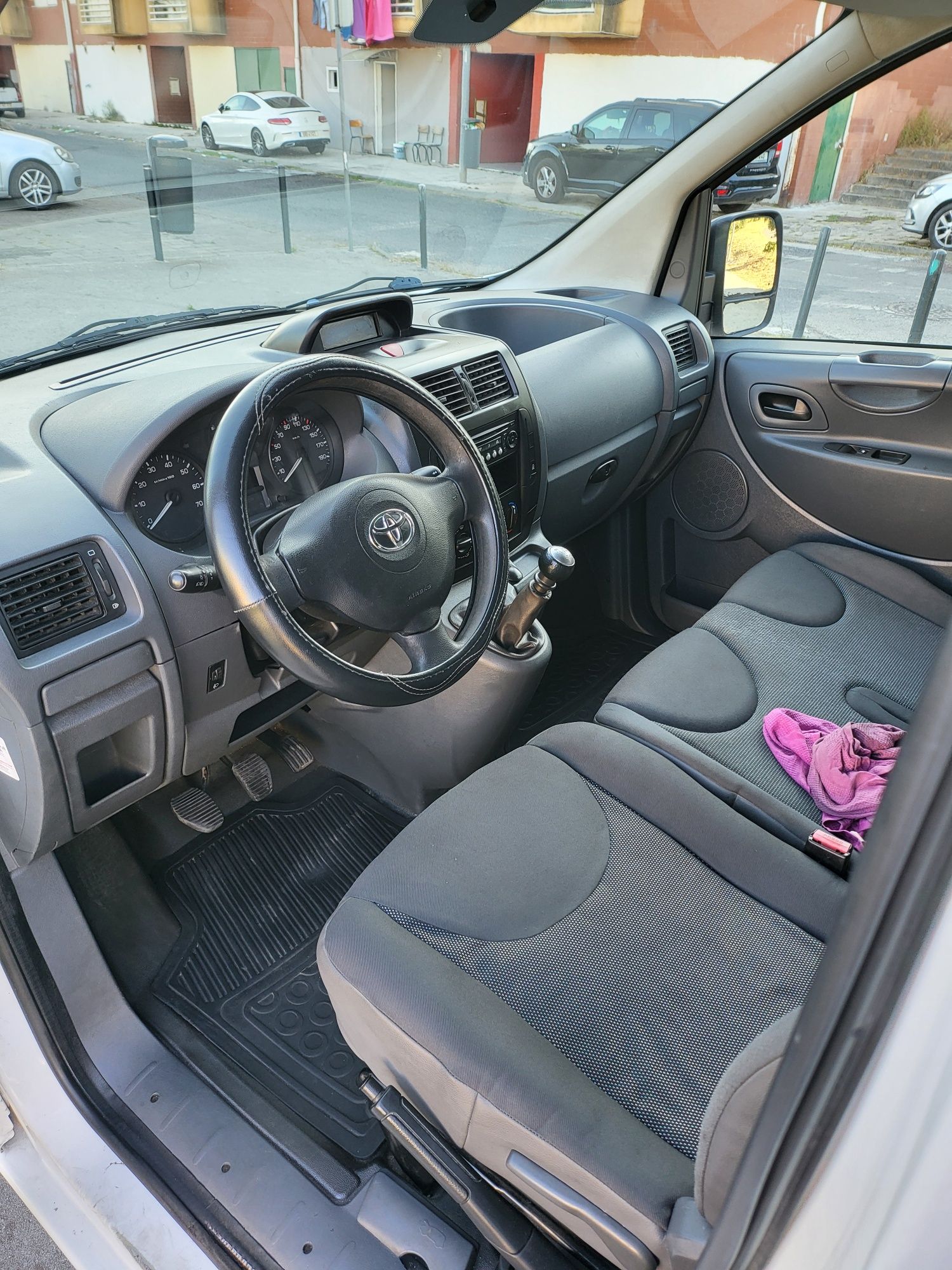 Toyota proace 2.0 D 130 cavalos ano 2015 posso aceitar trocas