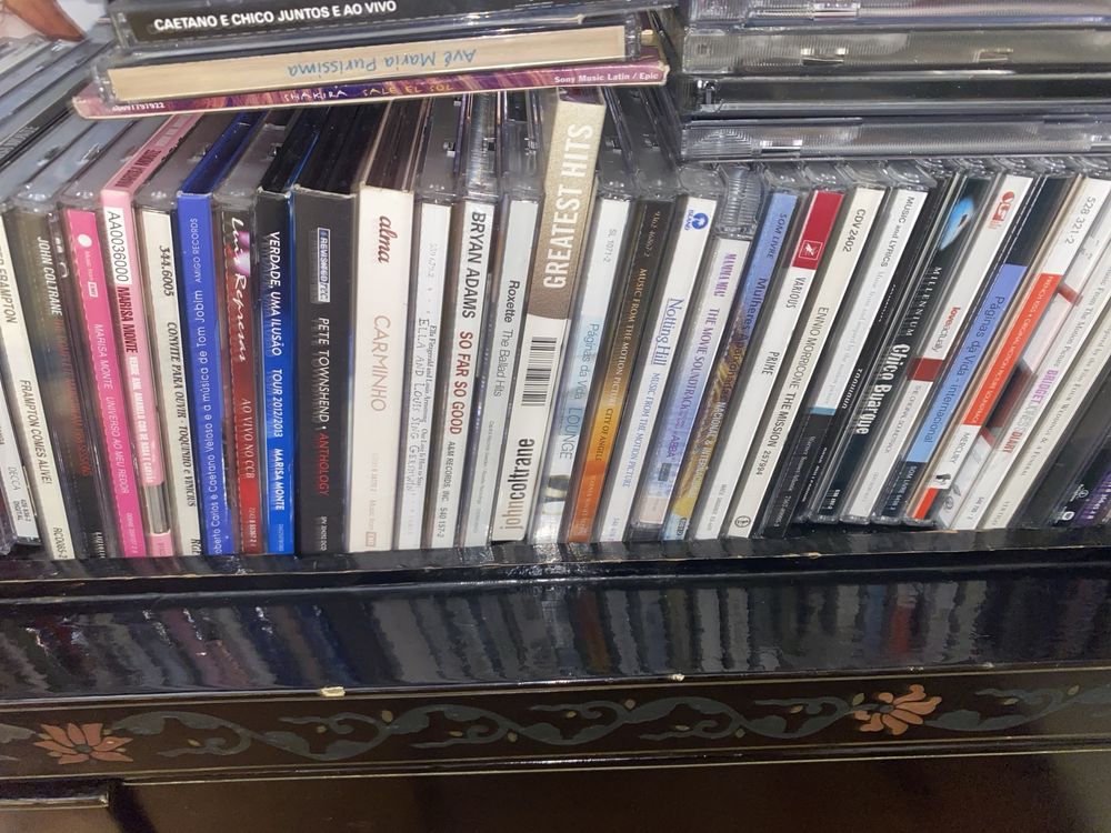 Vendo cds ou biblioteca multiplos 10