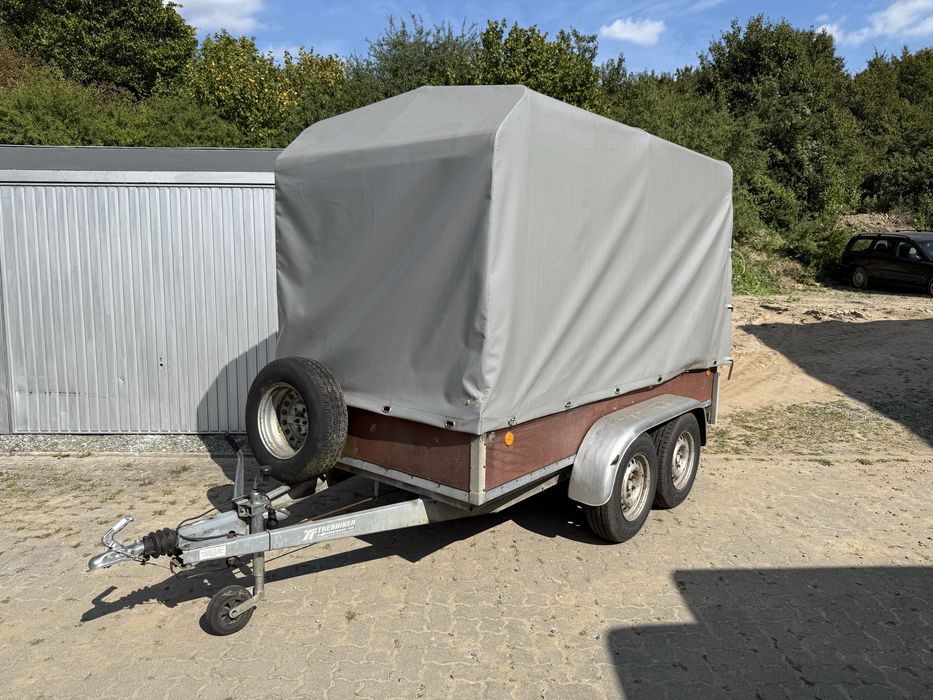 przyczepa  skrzyniowa solidna mocna   1600kgDMC 94r