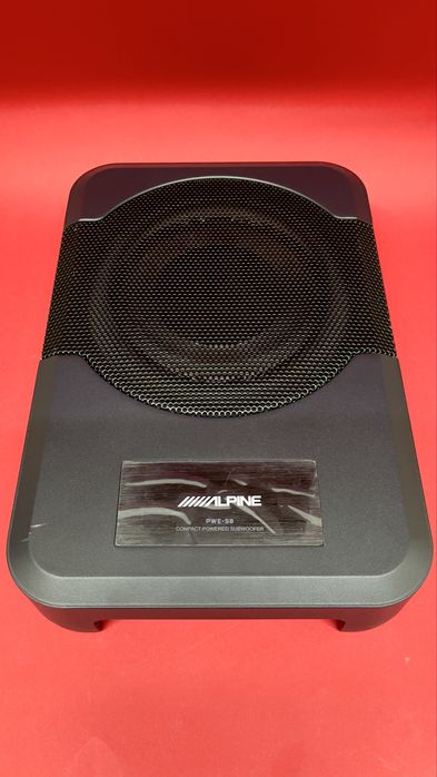 активний сабвуфер Alpine PWE-S8 під сидіння – потужний бас