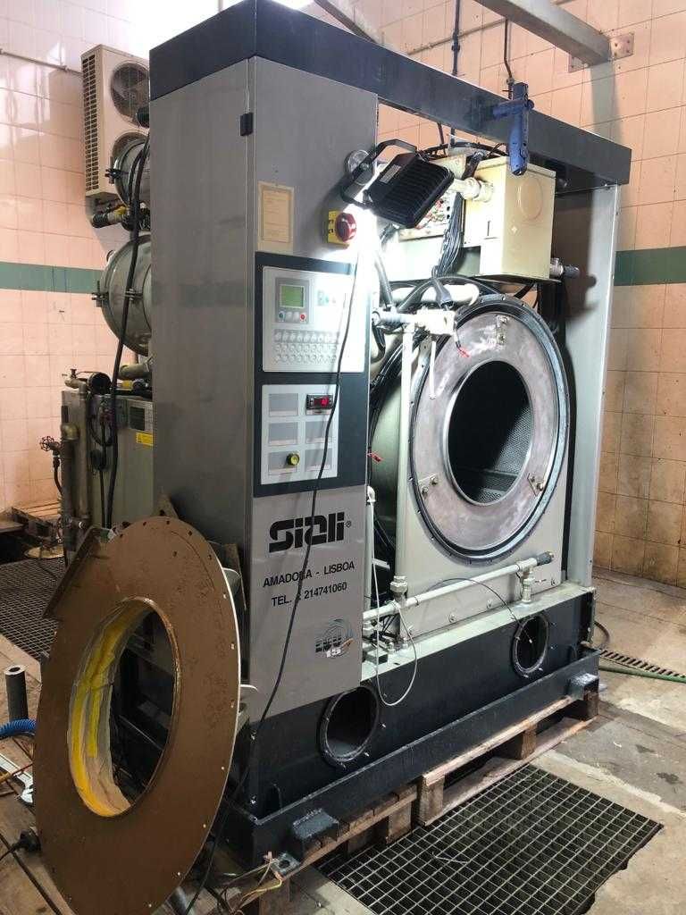 Máquina de Lavagem a Seco Industrial