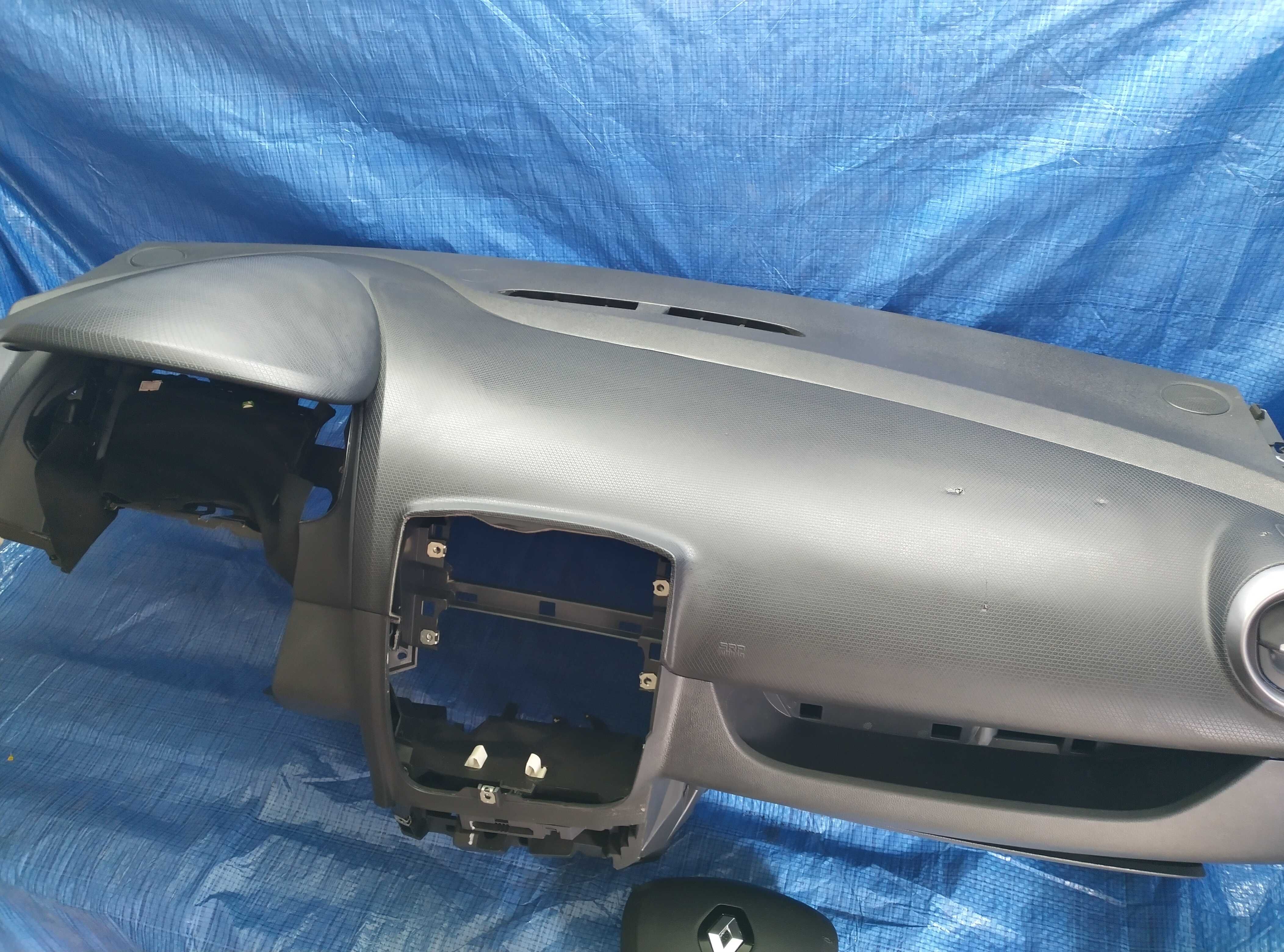 Renault Clio IV LIFT deska kokpit 2X AIR BAG 682.005.112.R
