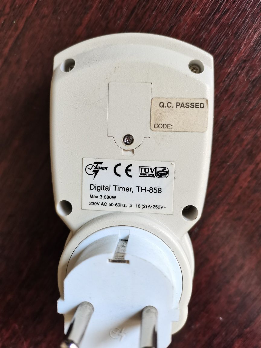 Programator czasowy timer gniazdo