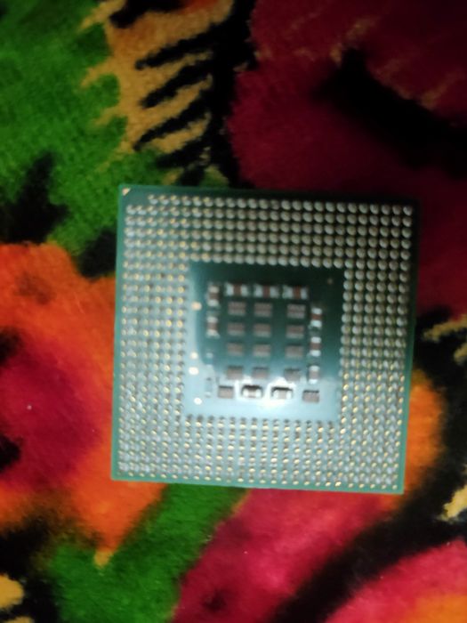 Лот процесорів Intel (3 шт.)

Продам набір процесорів:

Intel Celeron