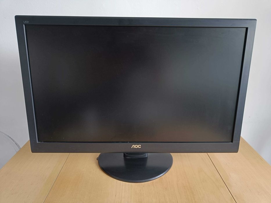 Monitor AOC E2752VA 27" LED – sprawny, Full HD