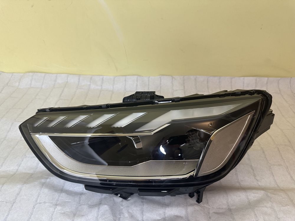 Фари Audi A4 B9 2019-2023 FULL LED 8W0941033 8W0941034 РЕСТАЙЛІНГ