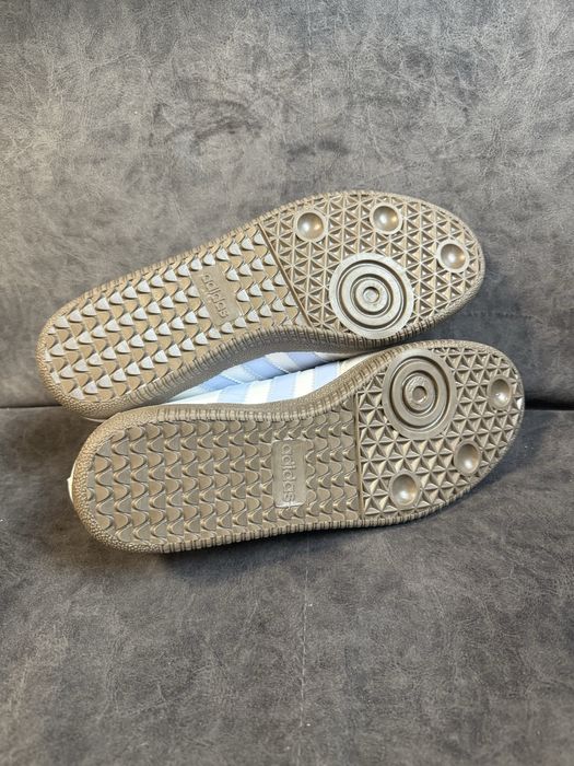 Кросівки Adidas 39 розмір.