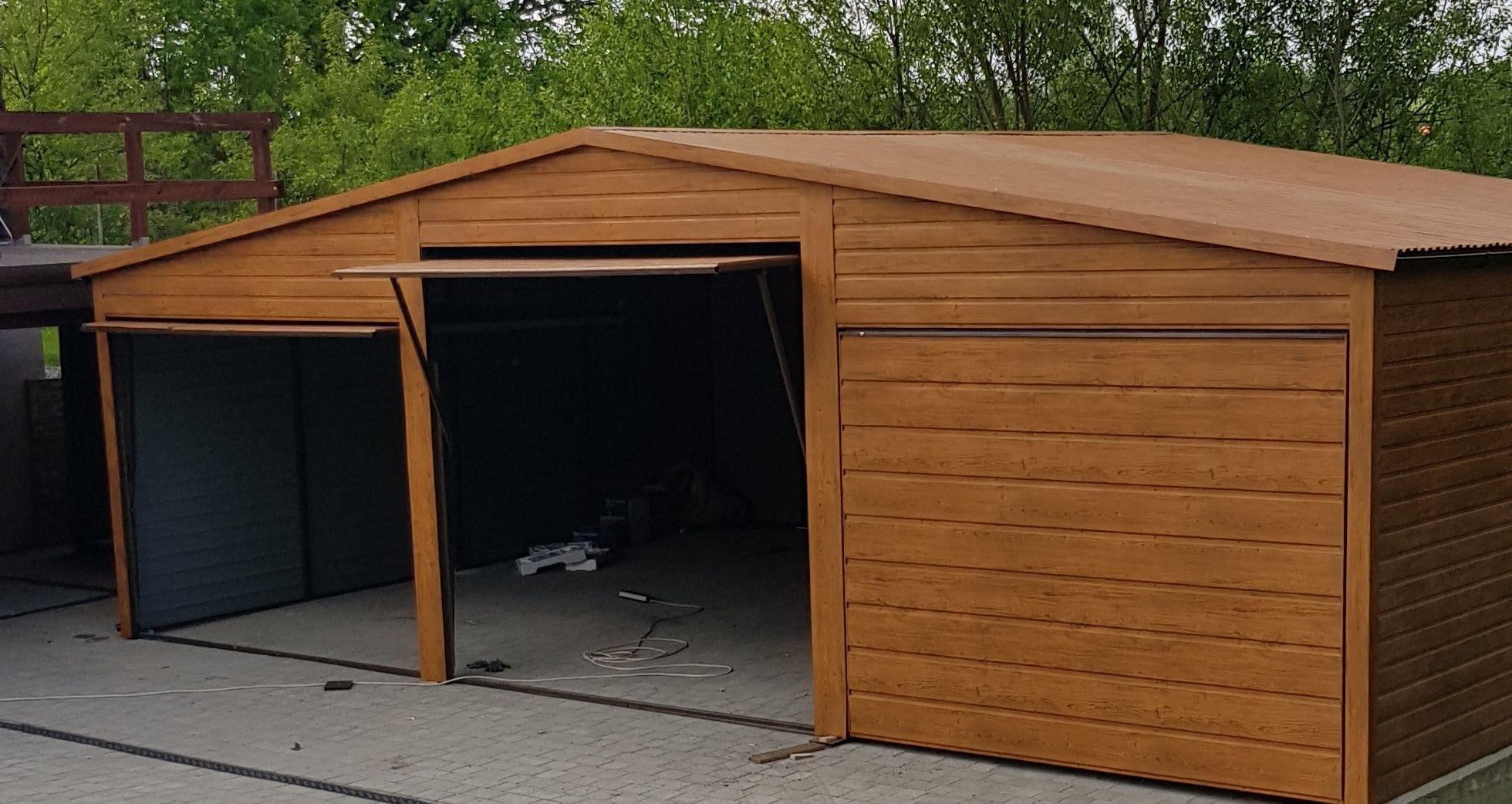 Garaż z dachem dwuspadowym pod różne wymiary , pomiar przy zamówieniu