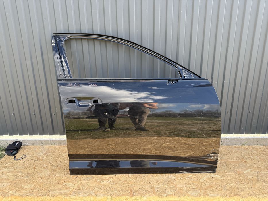 Двері Audi a6c8 передні праві ауді дверка передня ауди передняя дверь