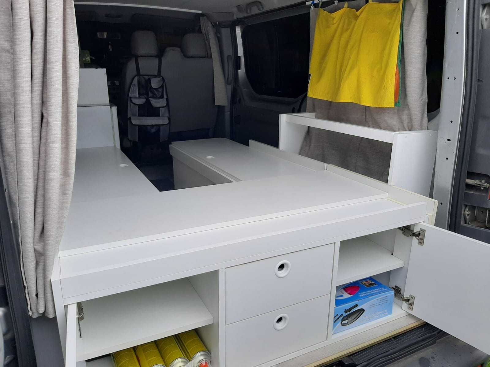 Opel Vivaro 2.0 CDTI 9 os./camper