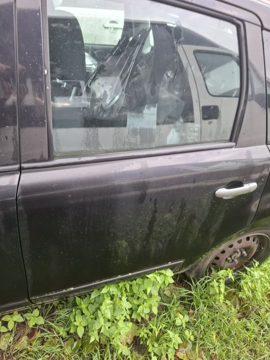Drzwi tyl lewe nissan note kolor z11g