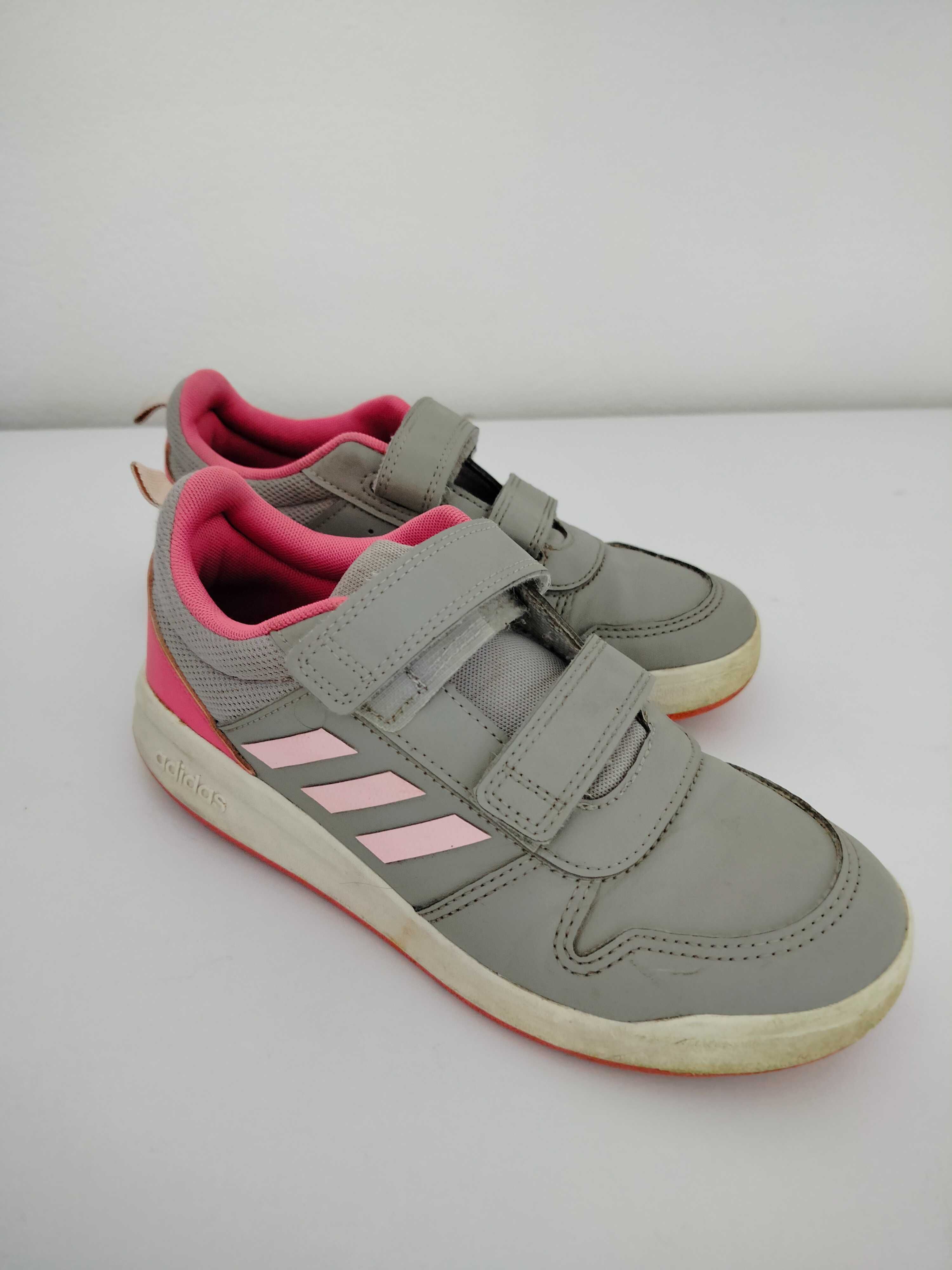 Buty dziewczęce Adidas