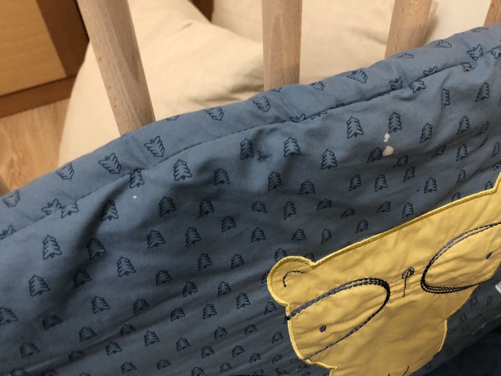 Conjunto completo para berço com 2 roupas de cama