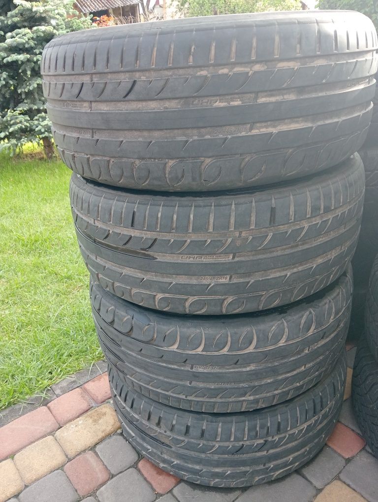 Шини 2 шт.літо 245/45 ZR18 UHP Ultra