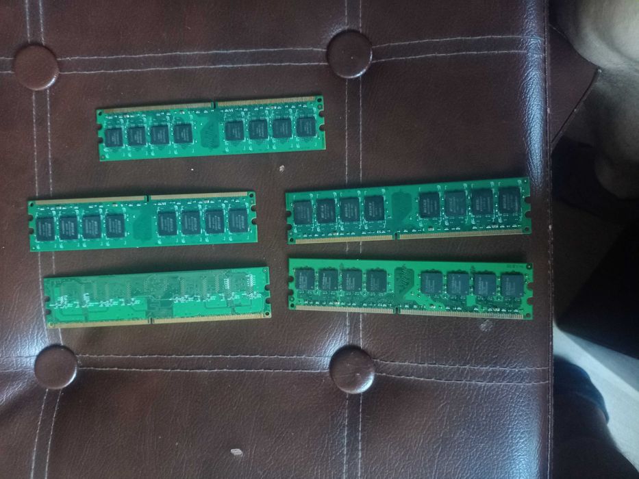 Vendo Memórias 1gb 667