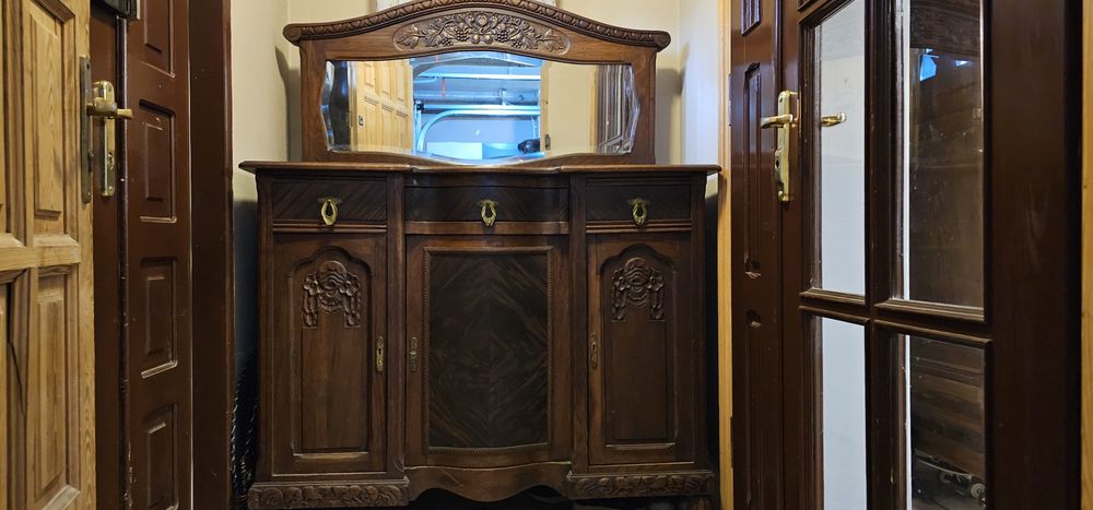 Kredens, komoda z lustrem. Antyk.