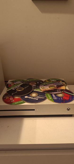 Xbox plus zestaw gier