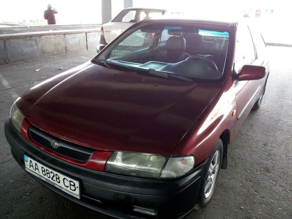 Мазда 323 продам