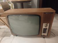 Telewizor Unitra T6102 l, antyk, zabytek