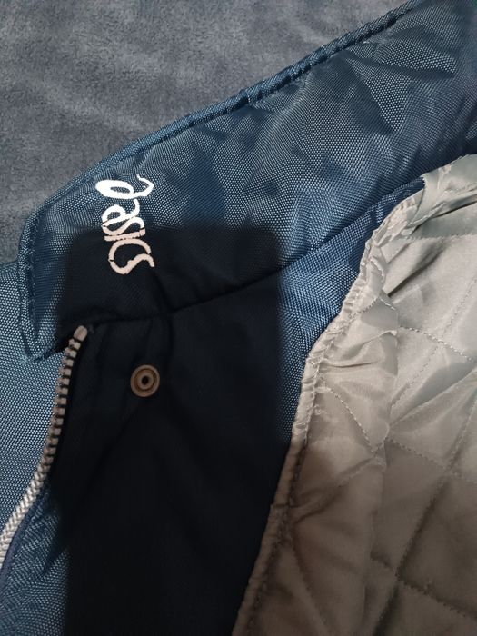 Casaca ASICS XL como nova