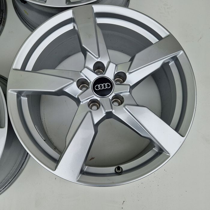 Audi TT A3 S3 A6 C6 Q2 5X112 19'' ET52