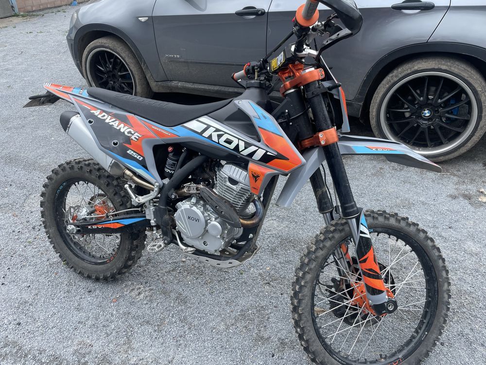 Продам Кові Advance250