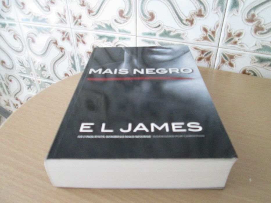 Mais Negro de E L James (Oferta de portes)