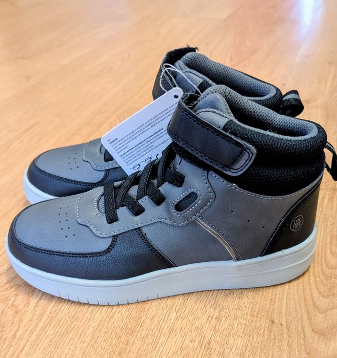 Дитячі хайтопи, ботинки