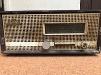Radio antigo a valvulas