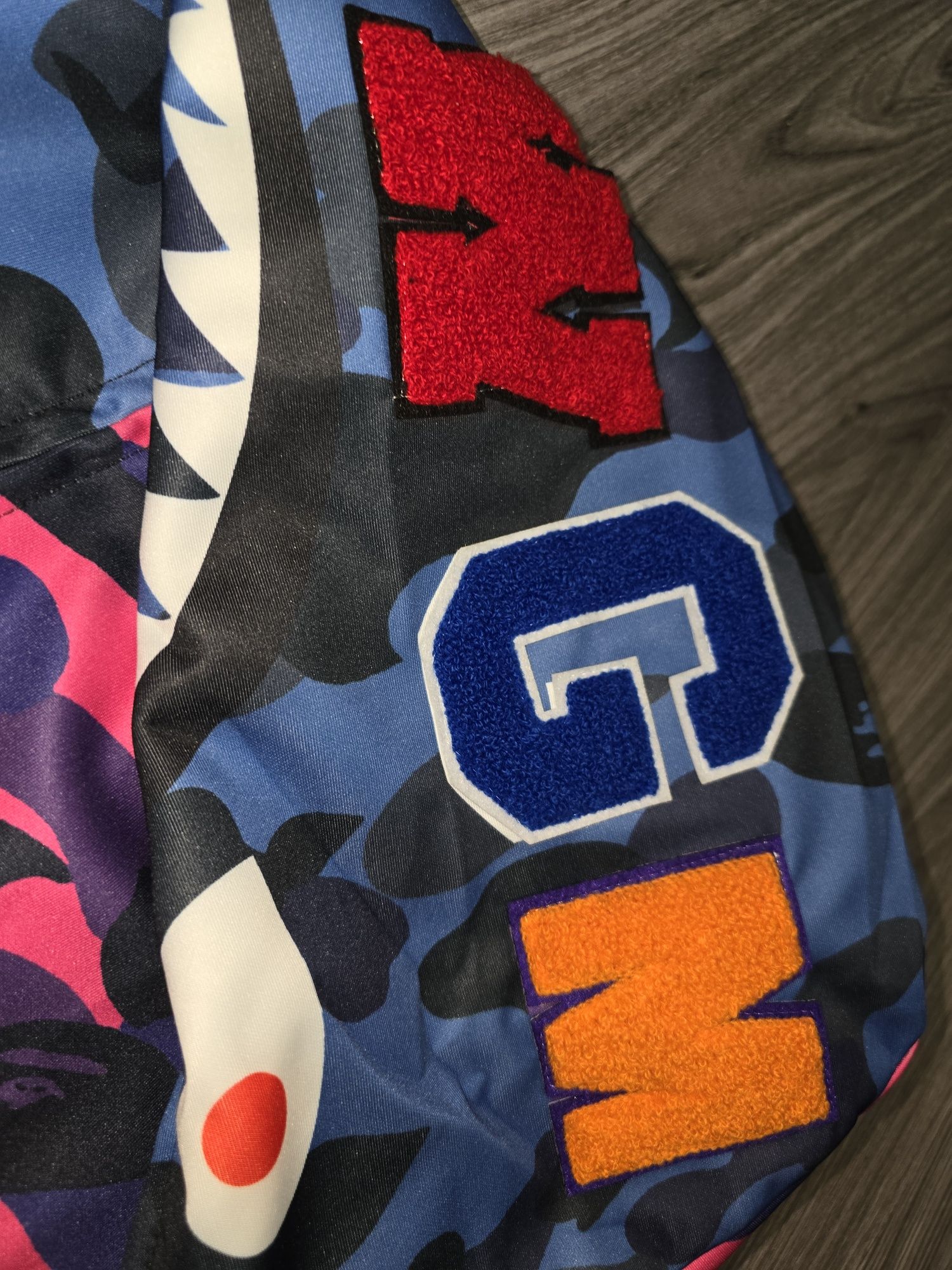 Nowa bluza shark bape w rozmiarze S