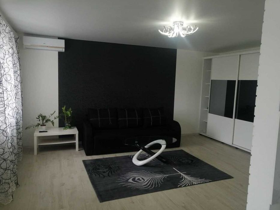 Сдам 1 комнатную квартиру в новострое на Алексеевке, пр.Победы,89.
