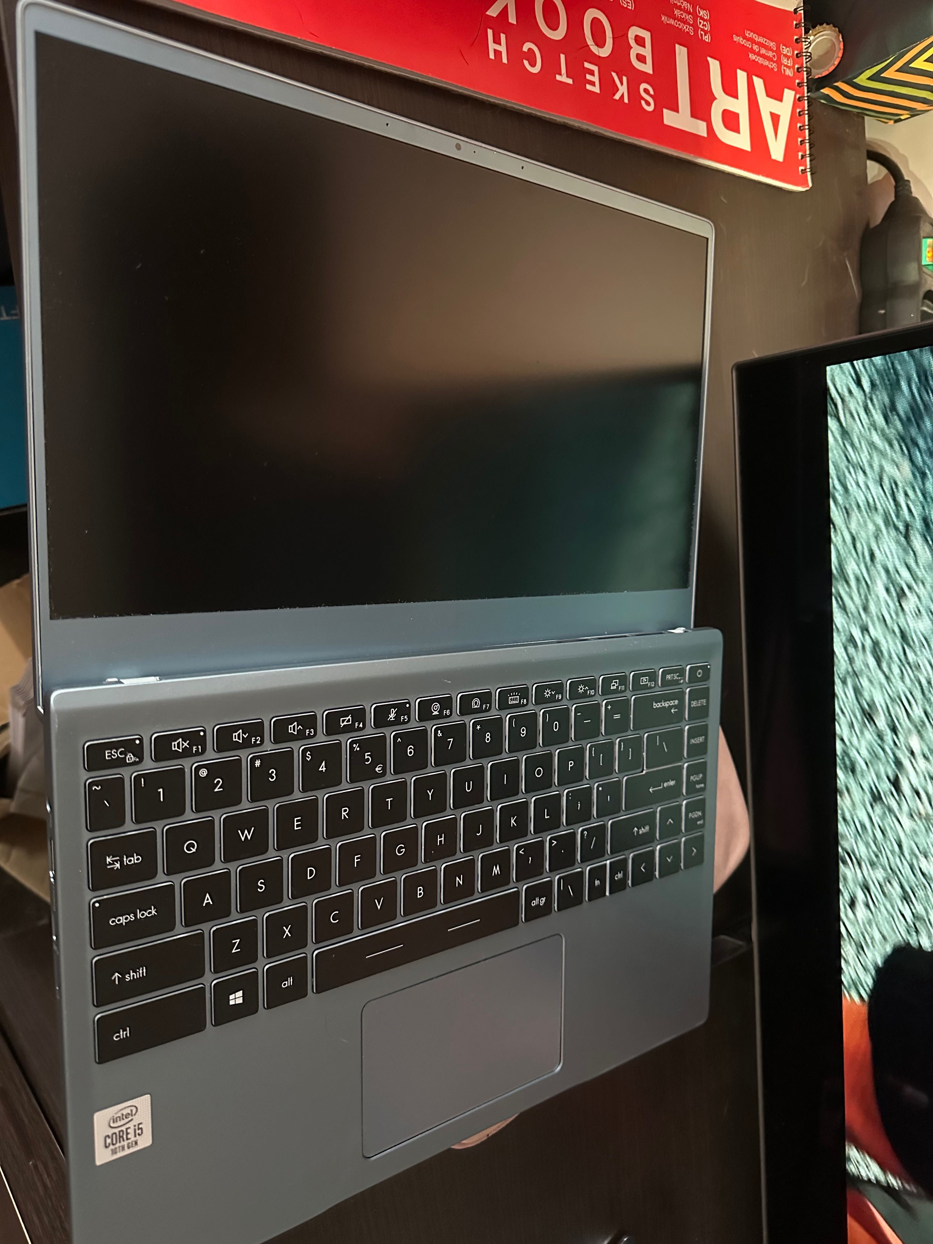 Notebook MSI modern 14