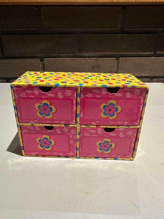 Pudełko / szafeczka / szkatułka z 4 przegródkami | kolorowe