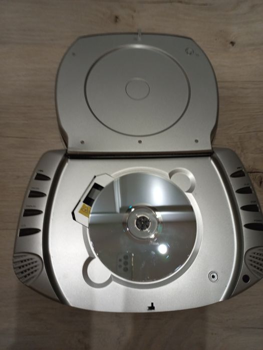 Підголівники автомобільні з монітором екраном