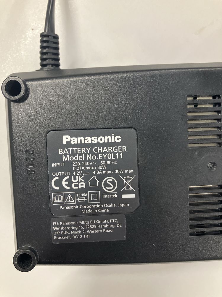 Ładowarka akumulatorów Panasonic Ey 0L11