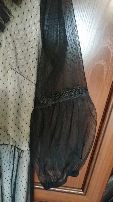 Элегантное вечернее платье с кружевами M-XL черное миди викторианское