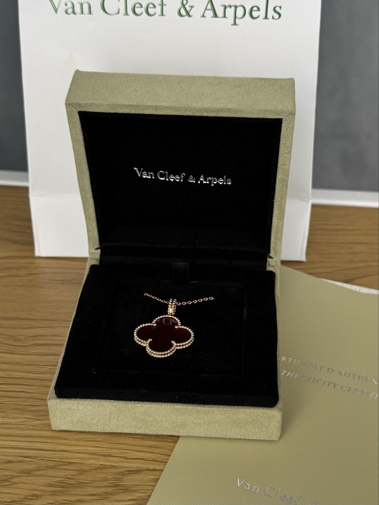 Підвіска  Van Cleef Vintage Alhambra
