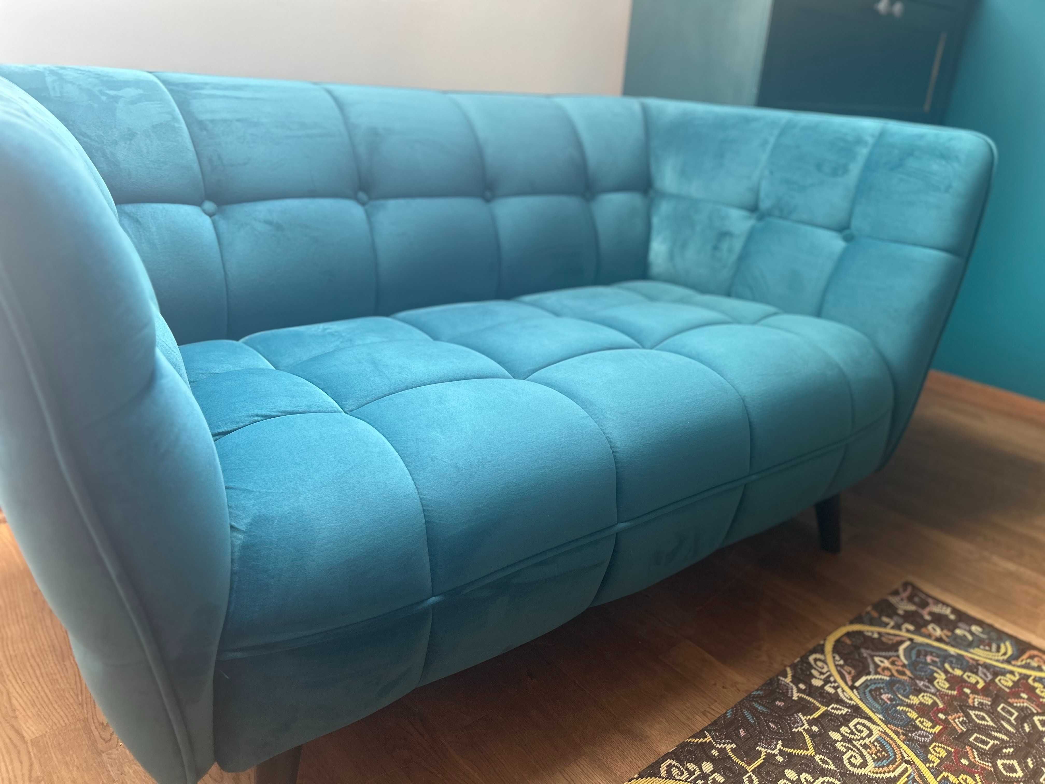 sofa welurowa, gabinetowa w kolorze szmaragdowym okazja
