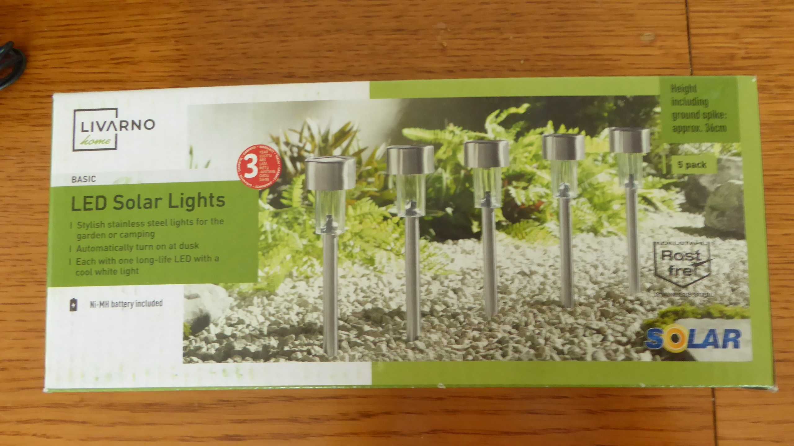 Nowy zestaw pięciu lampek solarnych LED, wysokości 36cm. LIVARNO.