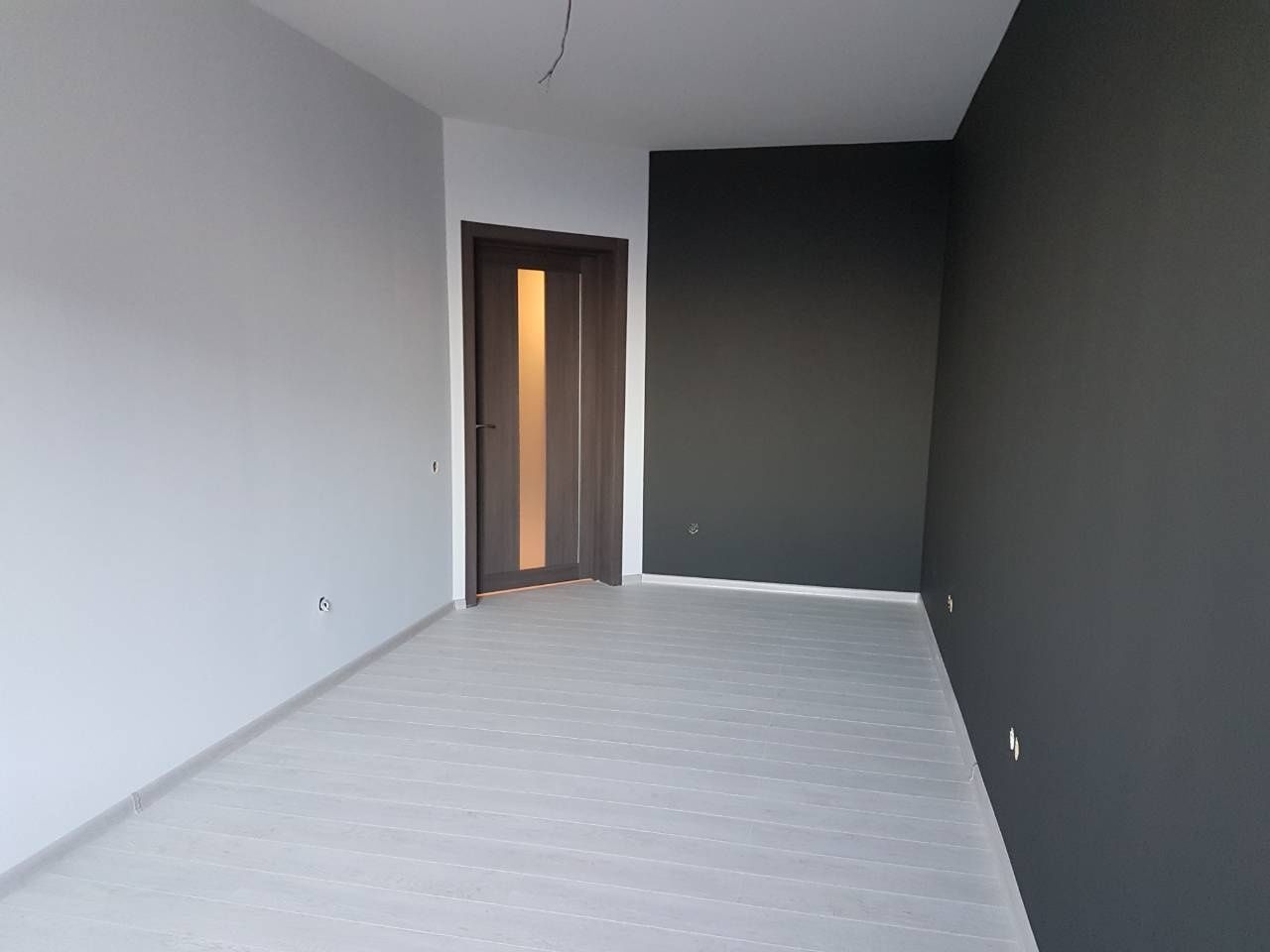 Malowanie ścian i sufitów, mieszkań, biur, domów.  Firma malarska