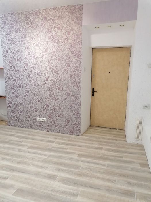 Продам приміщення 21 м2 по вулиці Михайлівська 22  Б