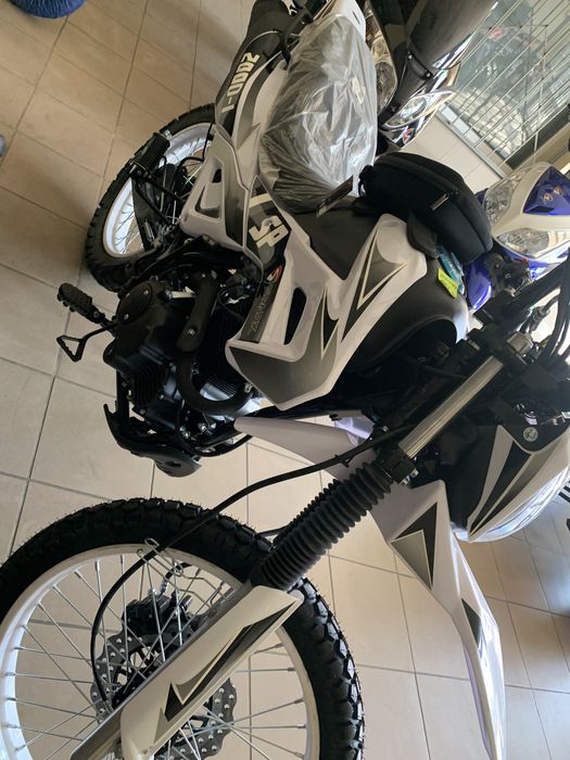 Мотоцикл кроссовый новый