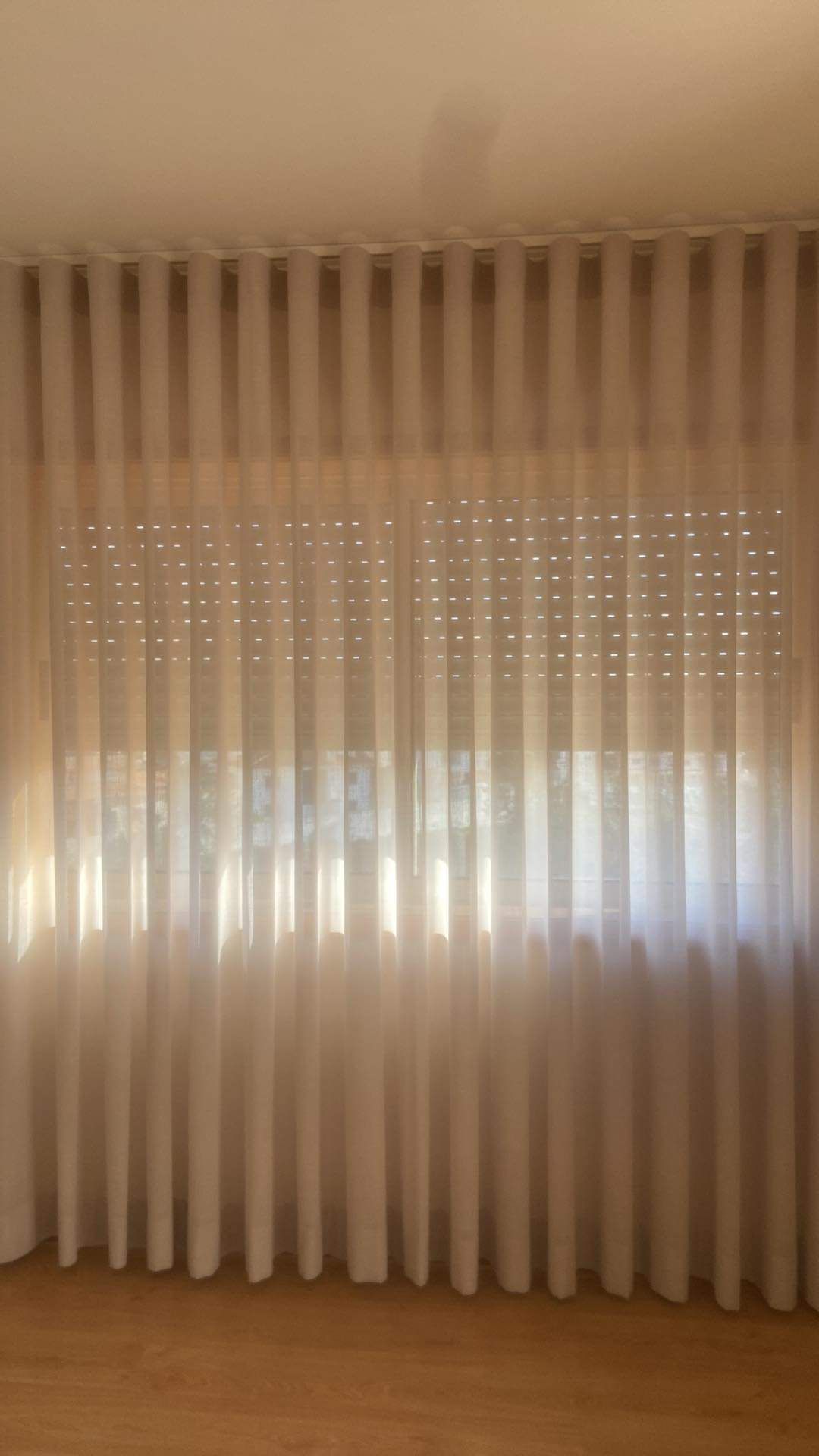 Cortinas por medida com calha