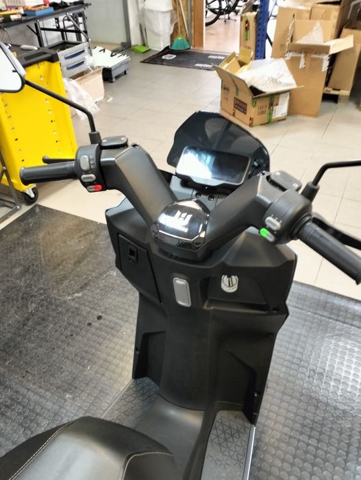 Horwin SK3 125CC com duas baterias