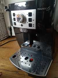 Ekspres do kawy DELONGHI Magnifica S