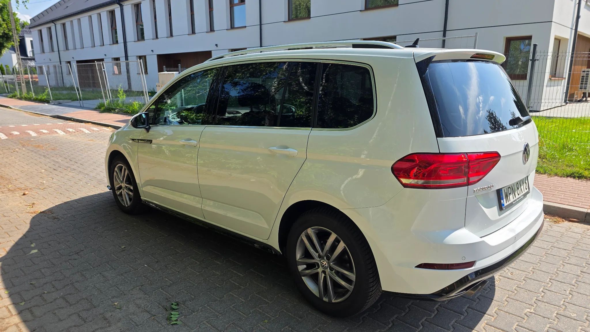 Volkswagen Touran VW Touran 2.0 TDI Hihgline, R-Line, PL, 1 wł, 7 os.