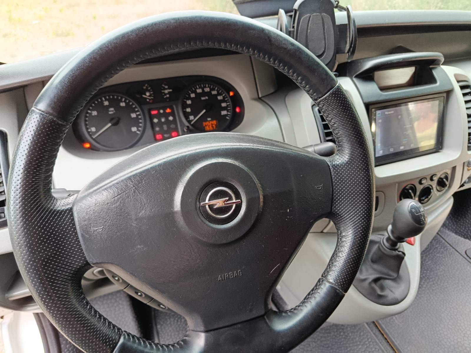 Автодом кемпер дом на колесах Opel Vivaro Maxi 2,5 2005 дом на колесах